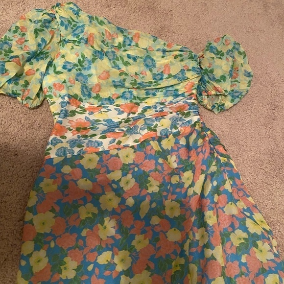 AMUR- Multicolored Floral “Jaylah” Off the Shoulder Midi Dress - Picture 6 of 8